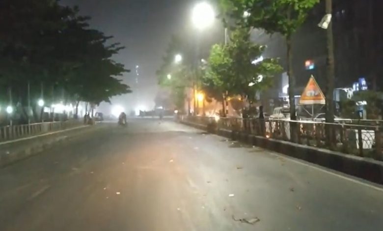 ১০টার পর বাড়ির বাইরে যেতে মানা