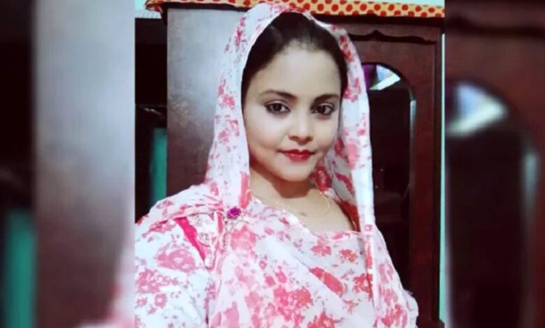 চাঁদপুরে দুই সন্তান রেখে সুন্দরি গৃহবধূ যে কা'ন্ড ঘটালেন