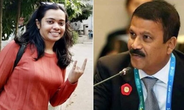 শিপ্রার ভিডিও দেখে হতভম্ব আসিফ নজরুল