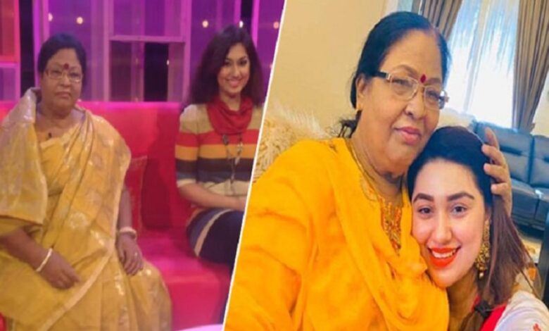 করোনায় আক্রান্ত হয়ে মারা গেলেন অপু বিশ্বাসের মা